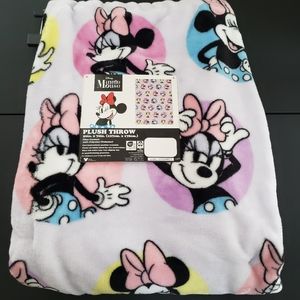 Disney Minnie Mouse Lavender Throw Blanket 50x70